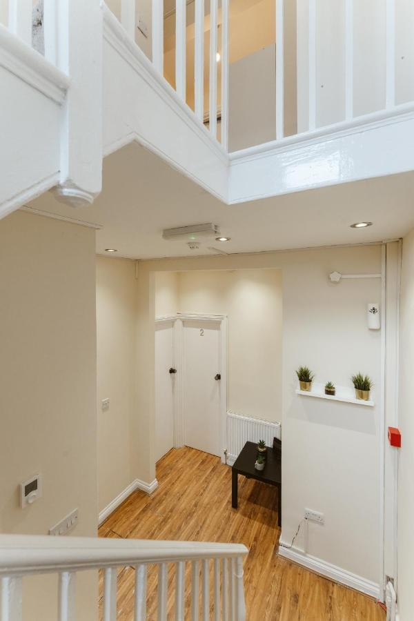 Mile End Rooms 57A London Exterior photo