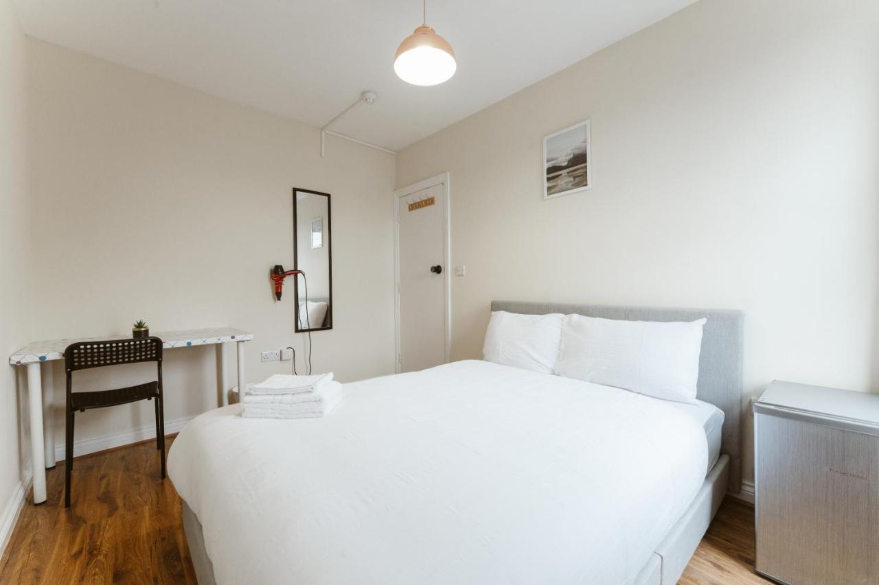 Mile End Rooms 57A London Exterior photo